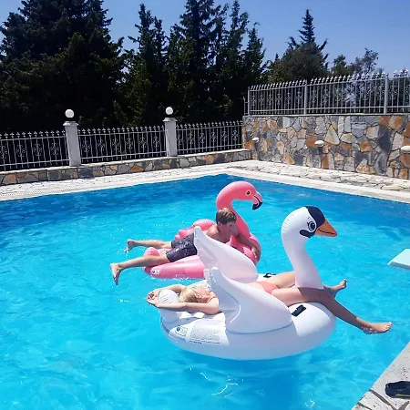 Bed & Breakfast Perivolos