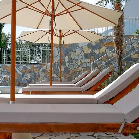 Perivolos 4* Dhërmi