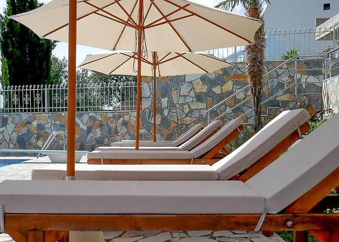 Perivolos 4* Dhërmi