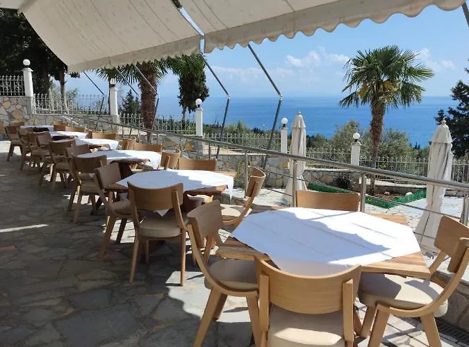 Bed & Breakfast Perivolos Dhërmi