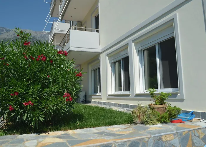 Bed & Breakfast Perivolos Dhërmi